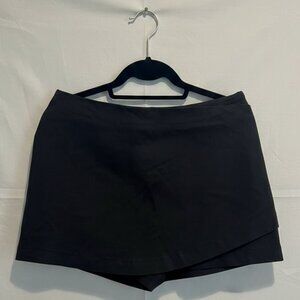 Haute Monde Black Skort – Size L